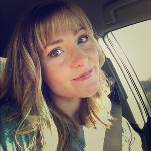 Meet your Posher, Kelsie